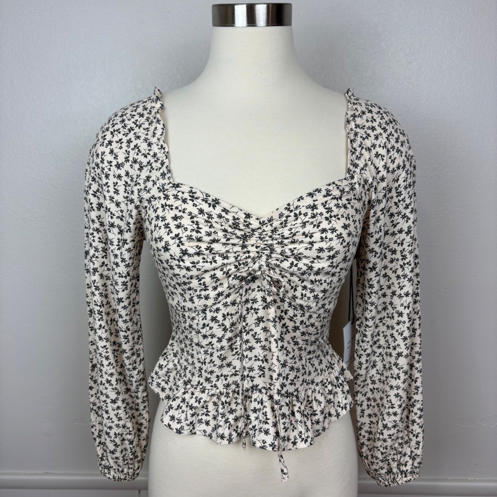 Japna Smocked Top Size S NWT Beige Floral Ruffled Coquette Peasant Boho Puff Slv